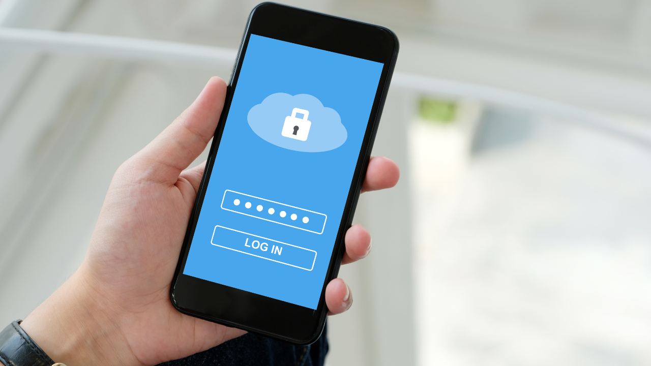 Ввод кода подтверждения из SMS при регистрации ChatGPT